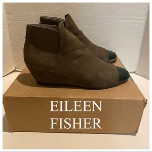 Eileen Fisher Soft Leather Open Toe Wedge Sz 8.5